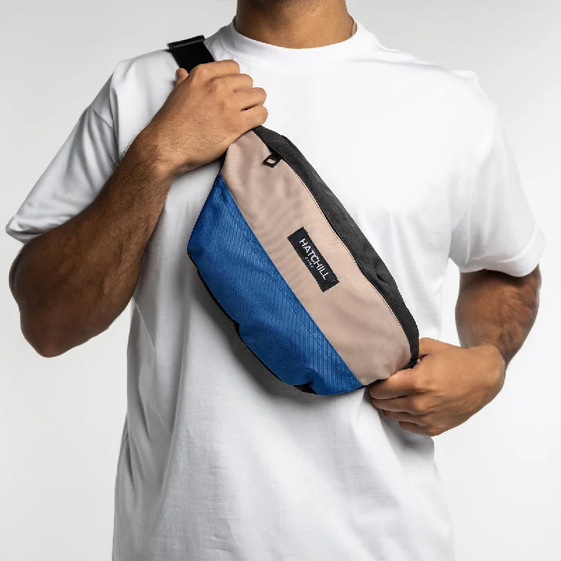 The Evo Waist bag - Beige x Dark Blue